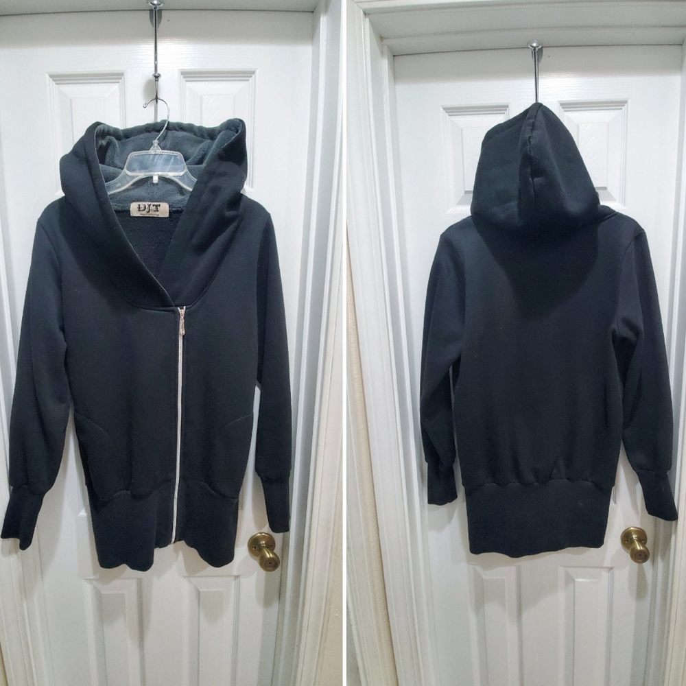 DJT - Long Sleeve Hooded Zip-up Sweater